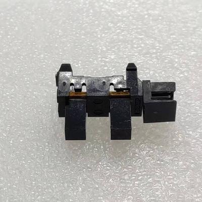GP1A074HCS